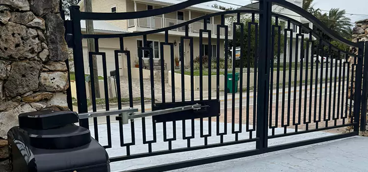 Swing Gate Opener with Keypad Tillmans Corner